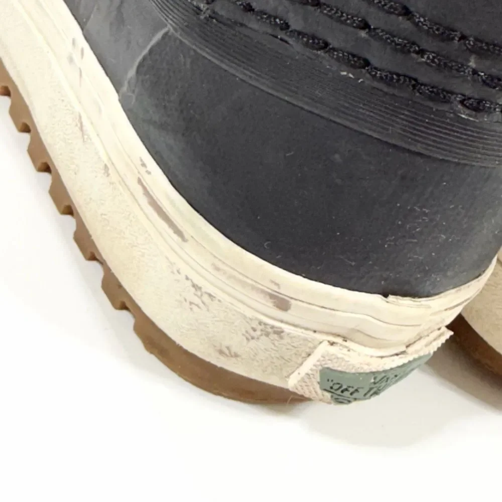 Vans Winter Boots – Size 4.5